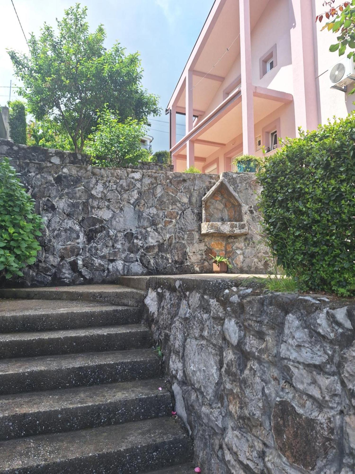 Apartmani Ruza Podgoriţa Exterior foto